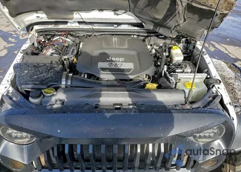 2012 Jeep Wrangler Unlimited Sahara из США, поврежденный, VIN 1C4BJWEG9CL125645